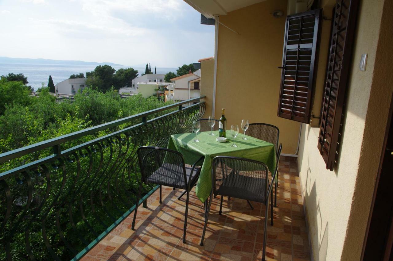Apartments Sonja Podgora Exterior photo